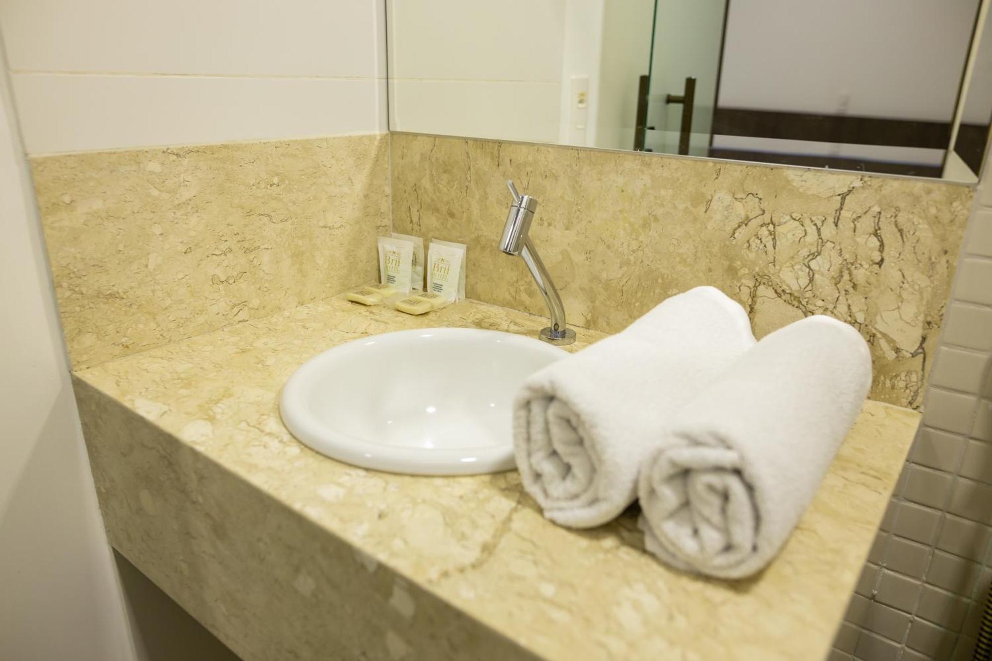 Brii Hotel Аргуаіна Екстер'єр фото