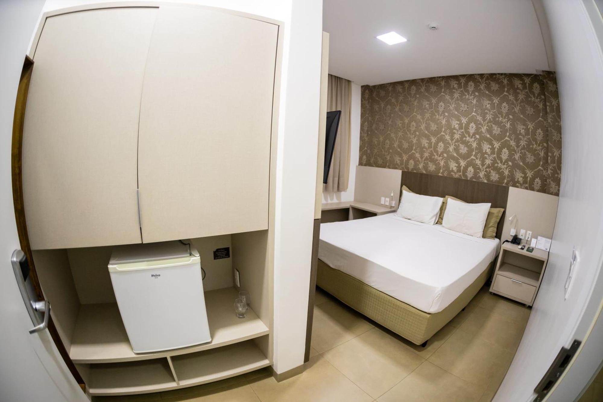 Brii Hotel Аргуаіна Екстер'єр фото