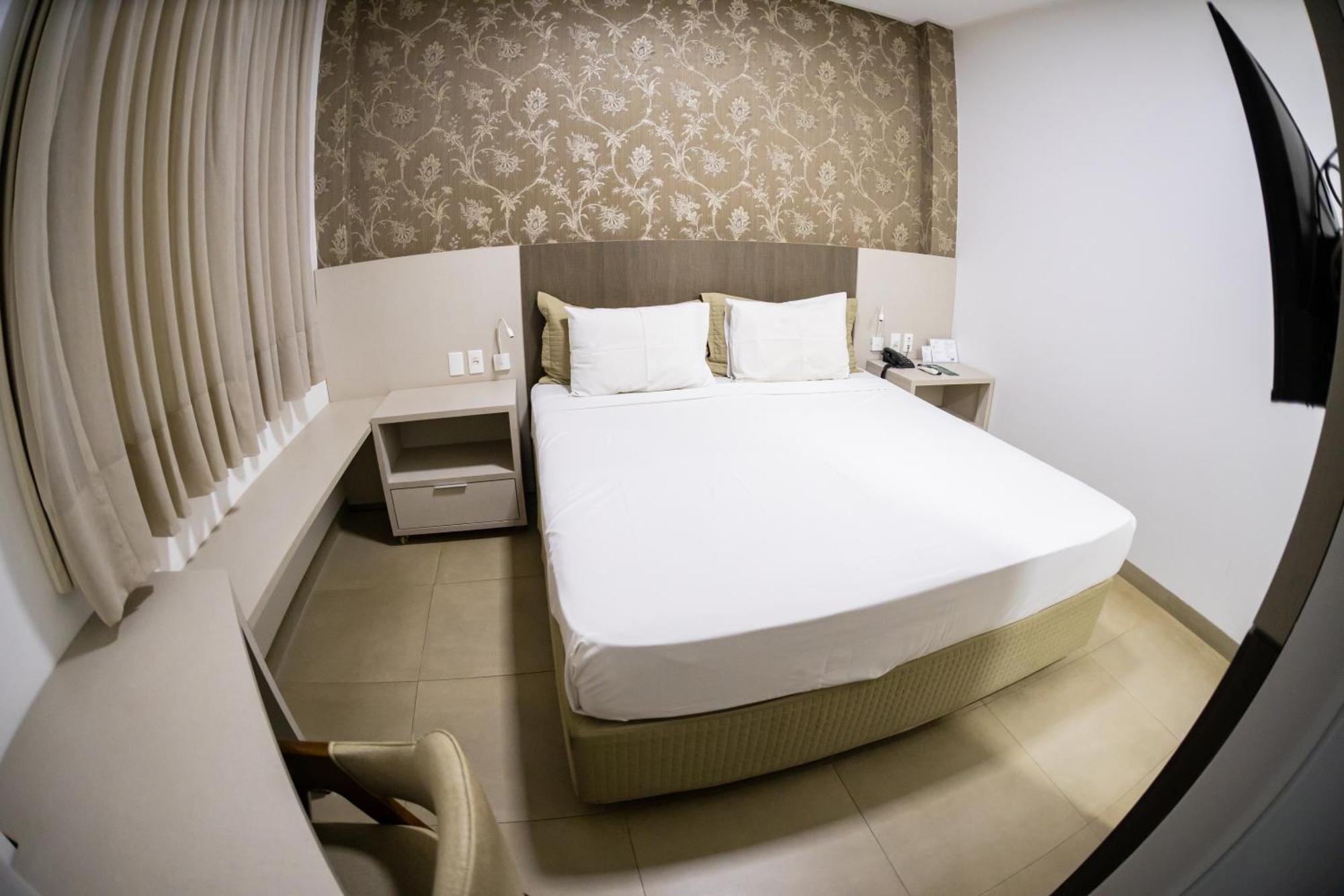 Brii Hotel Аргуаіна Екстер'єр фото